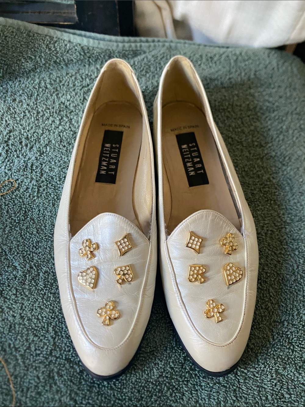 Stuart Weitzman Cream Leather Loafers with Gold Embellishments